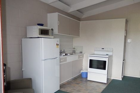 Photo of property in 4/119 Junction Road, Welbourn, New Plymouth, 4371