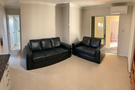 Photo of property in 37 Donegal Park Drive, Flat Bush, Auckland, 2019