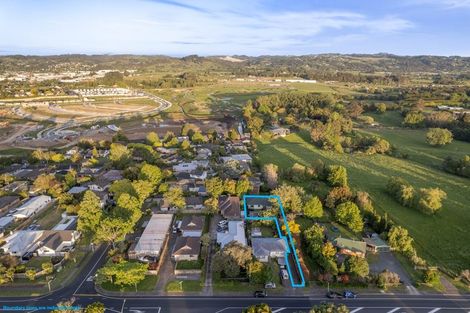 Photo of property in 468a Great South Road, Opaheke, Papakura, 2113