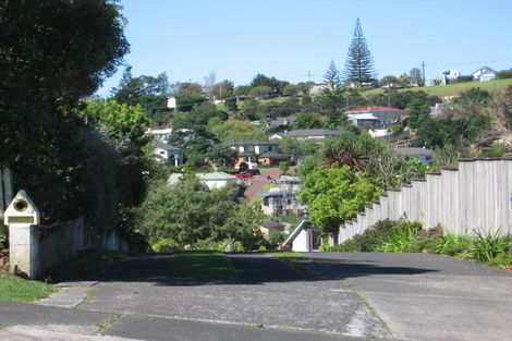 Photo of property in 1/21 Helvetia Drive, Browns Bay, Auckland, 0630