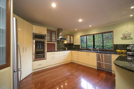 Photo of property in 182b Forest Hill Road, Waiatarua, Auckland, 0612