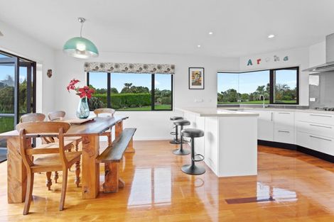 Photo of property in 16 Cairn Way, Te Kamo, Kamo, 0185