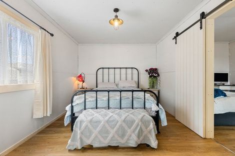 Photo of property in 19 South Crescent, Amberley, 7481