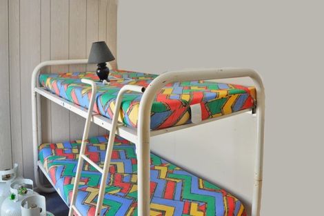 Photo of property in 12 Goebel Street, Tinopai, 0593