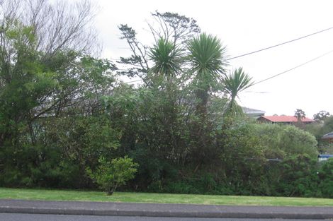 Photo of property in 2/11 Kamara Road, Glen Eden, Auckland, 0602