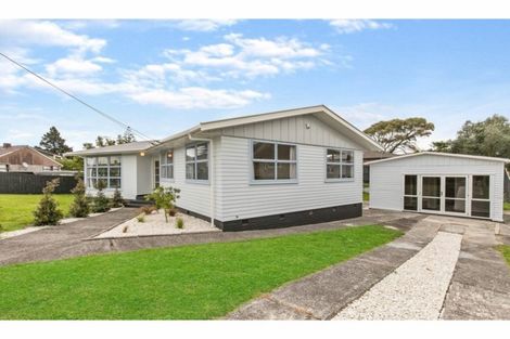 Photo of property in 11 Jordan Road, Mangere, Auckland, 2022