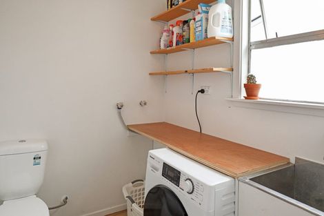 Photo of property in 3 Molyneux Avenue, Cromwell, 9310