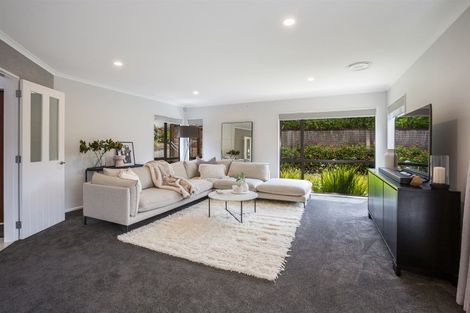 Photo of property in 59 Te Puia Drive, Aotea, Porirua, 5024