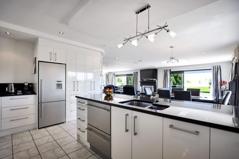 Photo of property in 2 Ludlow Drive, Huntingdon, Ashburton, 7774