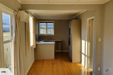 Photo of property in 16 Durham Road, Springvale, Whanganui, 4501