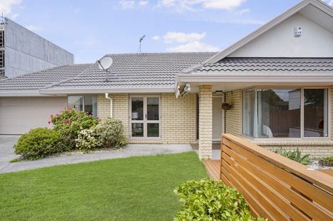 Photo of property in 7c East Street, Papakura, 2110