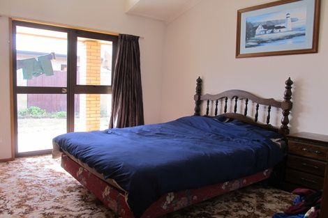 Photo of property in 16 Bruce Place, Alexandra, 9320