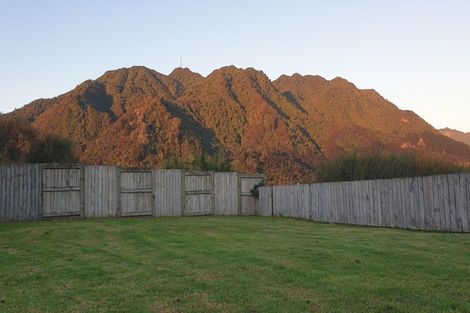 Photo of property in 2 Islington Street, Te Aroha, 3320