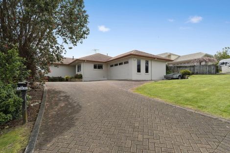 Photo of property in 15 Rochester Place, Bethlehem, Tauranga, 3110