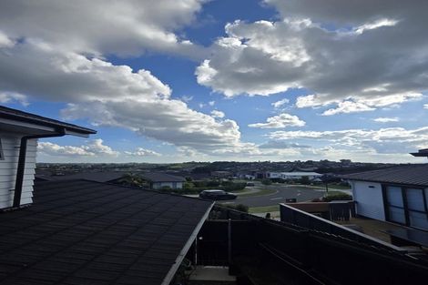 Photo of property in 114a Lisle Farm Drive, Pukekohe, 2120
