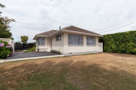 Photo of property in 84 Gilberthorpes Road, Hei Hei, Christchurch, 8042