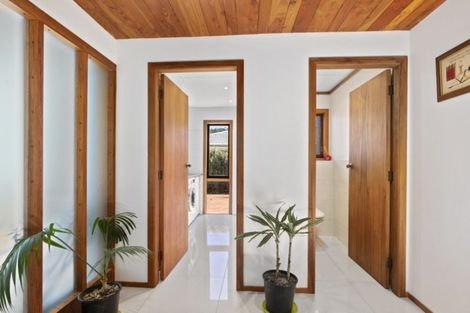 Photo of property in 5 Dalton Grove, Stokes Valley, Lower Hutt, 5019