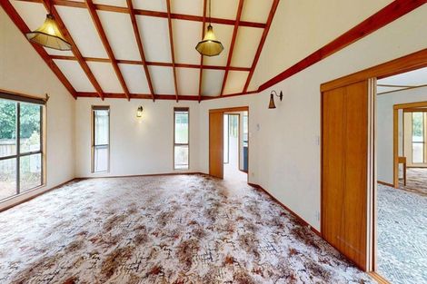 Photo of property in 105 Clifton Terrace, Fitzherbert, Palmerston North, 4410