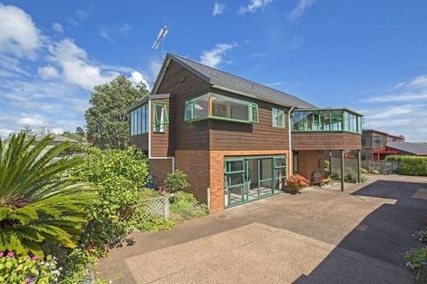 Photo of property in 2/44 Loloma Drive, Half Moon Bay, Auckland, 2012