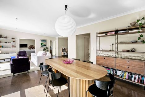 Photo of property in 1185d South Road, Oakura, 4314