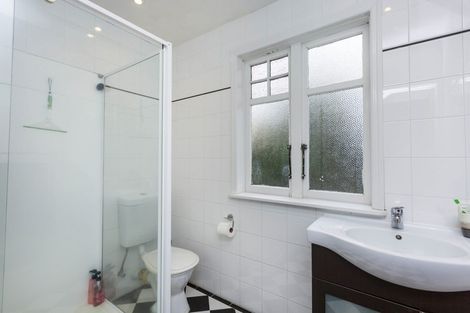 Photo of property in 54 Granville Street, Silverstream, Upper Hutt, 5019