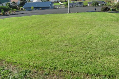 Photo of property in 1 Hibiscus Avenue, Cable Bay, 0420