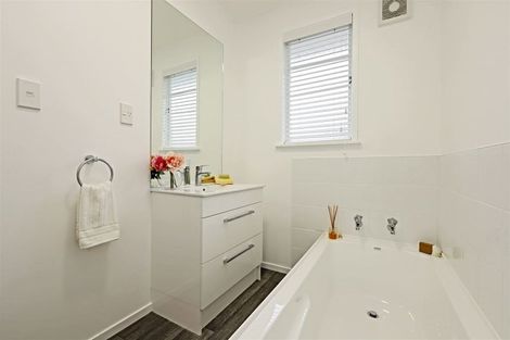 Photo of property in 9 Dover Road, Flaxmere, Hastings, 4120