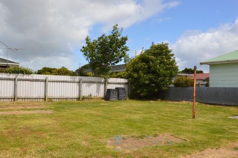 Photo of property in 235 Princes Street, Strathern, Invercargill, 9812