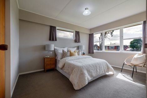 Photo of property in 19 Cargill Avenue, Feilding, 4702
