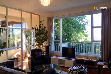 Photo of property in 24 Maitland Street, Dunedin Central, Dunedin, 9016