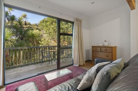 Photo of property in 24a Seaview Avenue, Northcote, Auckland, 0627