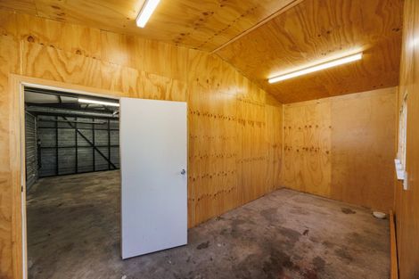 Photo of property in 3 Escort Grove, Awapuni, Palmerston North, 4412