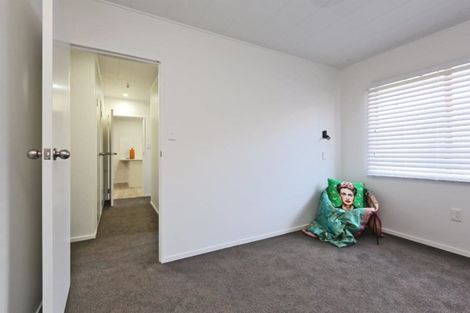 Photo of property in 2/508 Avenue Road East, Hastings, 4122