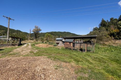 Photo of property in 538 Riwaka-sandy Bay Road, Kaiteriteri, Motueka, 7197