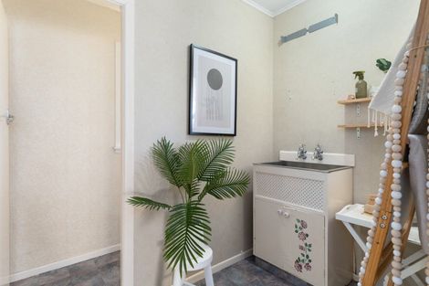 Photo of property in 154 Kent Street, Carterton, 5713