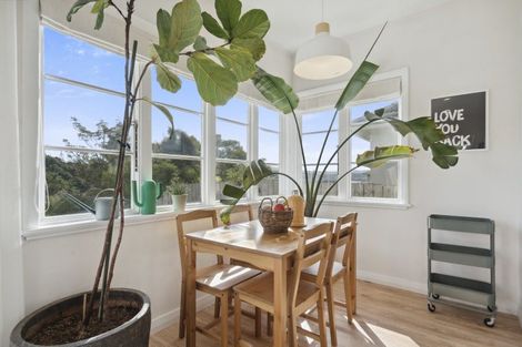 Photo of property in 15 Leveson Street, Strathmore Park, Wellington, 6022