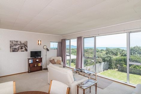 Photo of property in 7 Rodney Avenue, Te Horo Beach, Otaki, 5581