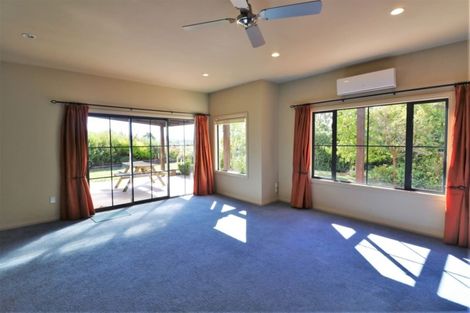 Photo of property in 14 Manse Road, Pleasant Point, 7903