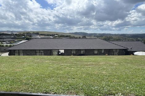 Photo of property in 104 Solan Drive, Waimauku, 0812