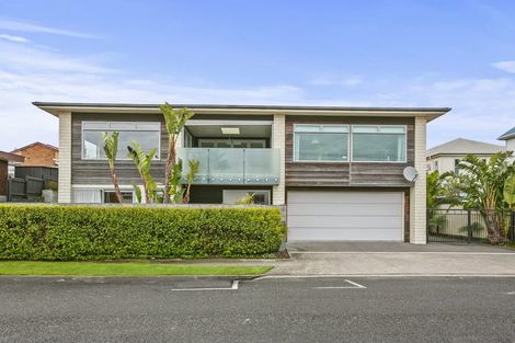 Photo of property in 21 Hine Street, New Plymouth, 4310
