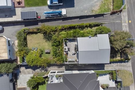 Photo of property in 118 Seaview Road, Paraparaumu Beach, Paraparaumu, 5032