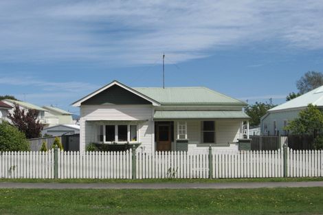 Photo of property in 218 Whitaker Street, Whataupoko, Gisborne, 4010