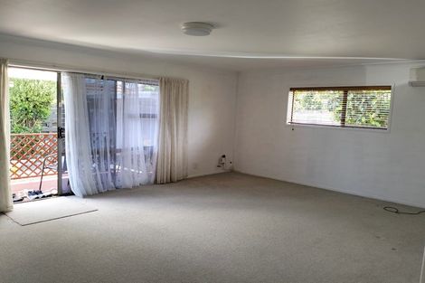 Photo of property in 16a Manse Road, Pahurehure, Papakura, 2113