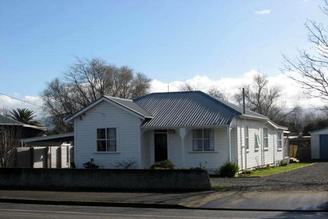 Photo of property in 245 High Street North, Carterton, 5713