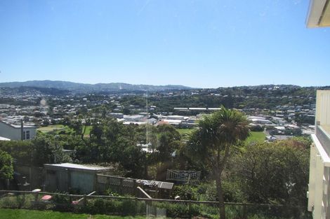 Photo of property in 43a Nevay Road, Miramar, Wellington, 6022