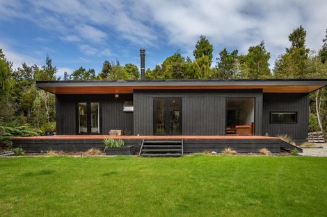 Photo of property in 1 Jackson Place, Kumara Junction, Hokitika, 7882