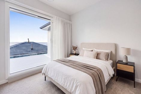 Photo of property in 63 Milford Road, Milford, Auckland, 0620
