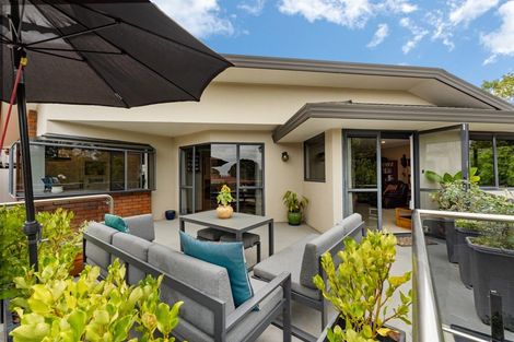 Photo of property in 7 Rimu Street, Strandon, New Plymouth, 4312