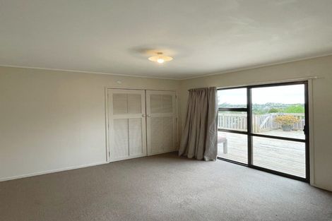 Photo of property in 25 Virgo Place, Glen Eden, Auckland, 0602