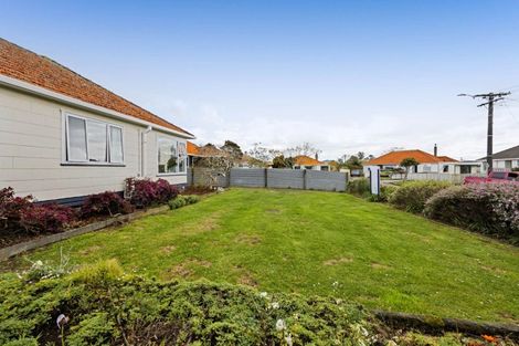Photo of property in 5 Raleigh Street, Vogeltown, New Plymouth, 4310
